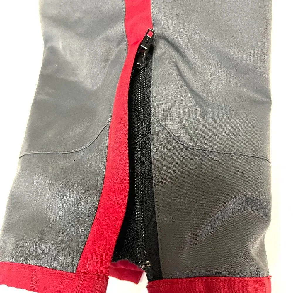 GAP.Boy snow pant 100% polyester, nylon size xs )4)‎